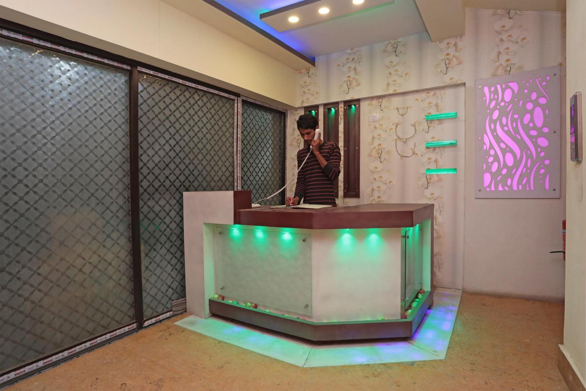 Hotel O Imperial Guest House Barasat Buitenkant foto